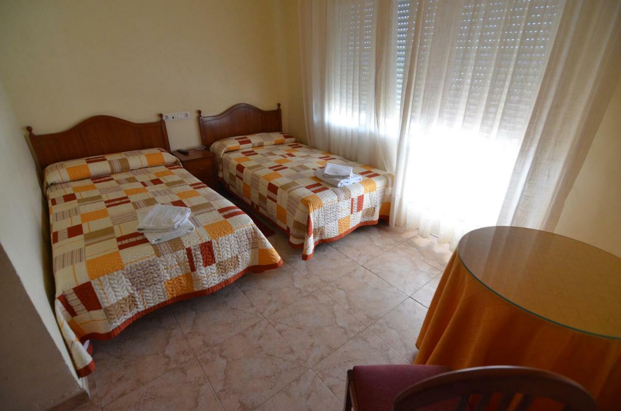 Hostal Galicia Villardefrades Exterior foto